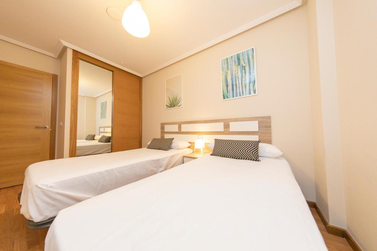 Apartagal-Urbanizacion Foz II מראה חיצוני תמונה